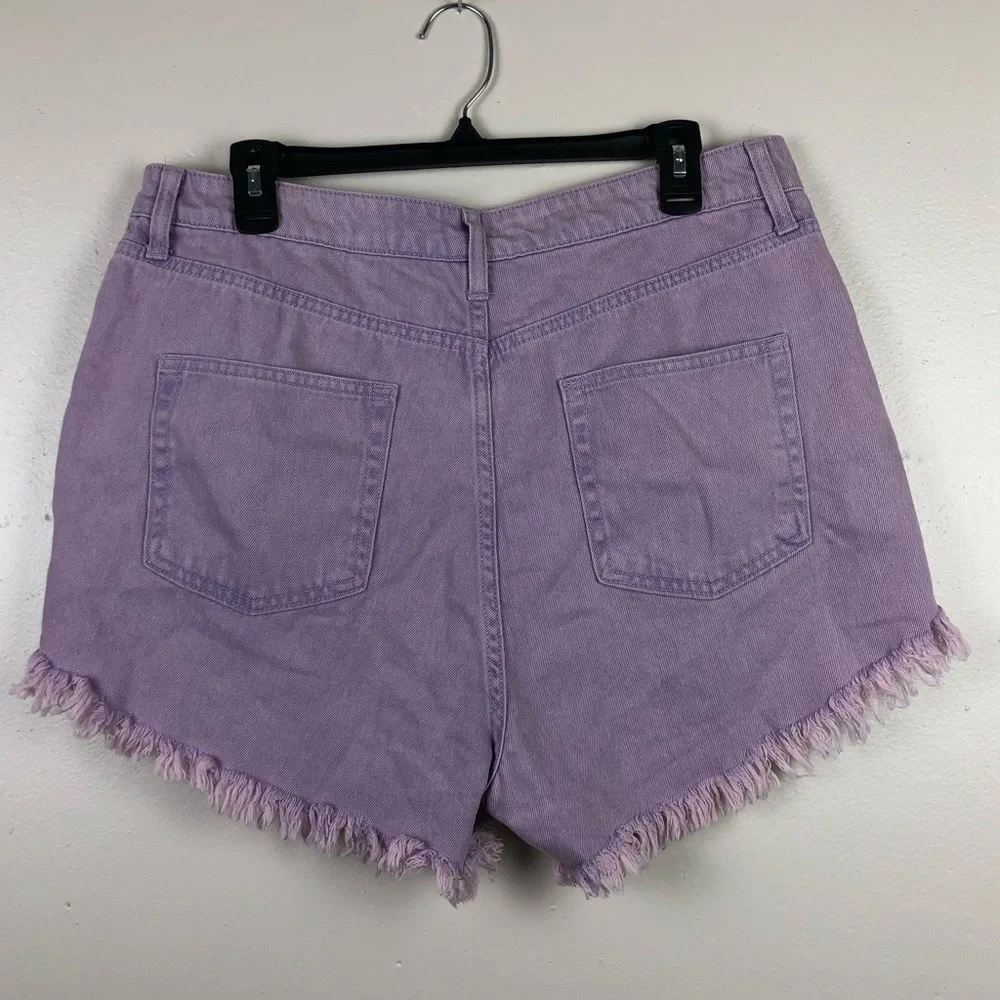 Wild Fable Purple High Rise Jean Shorts with Raw Hem - Picture 4 of 6